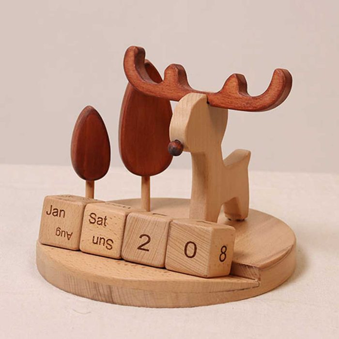 Wooden perpetual table calendar