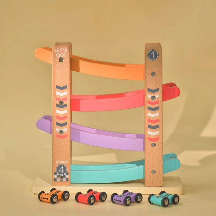 Wooden speedy wheels ramp