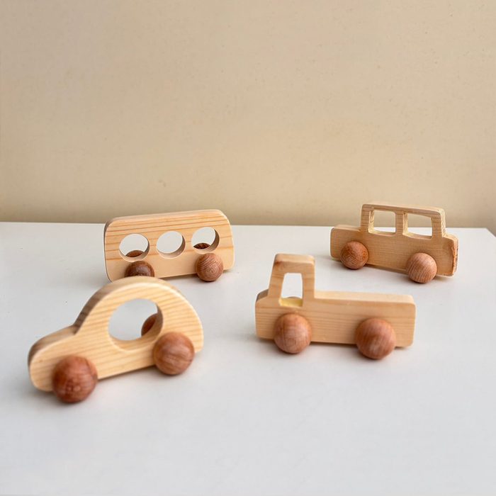 Wooden push pull vehicle
